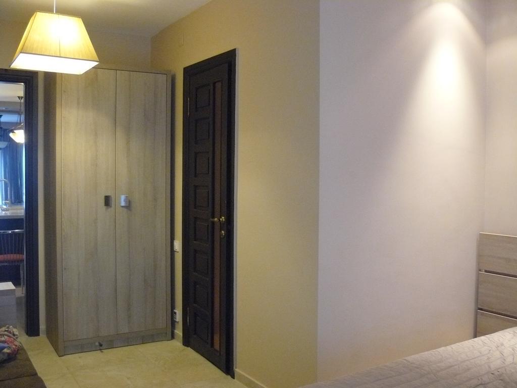 See View Apartment Magnolia 206 バトゥーミ エクステリア 写真